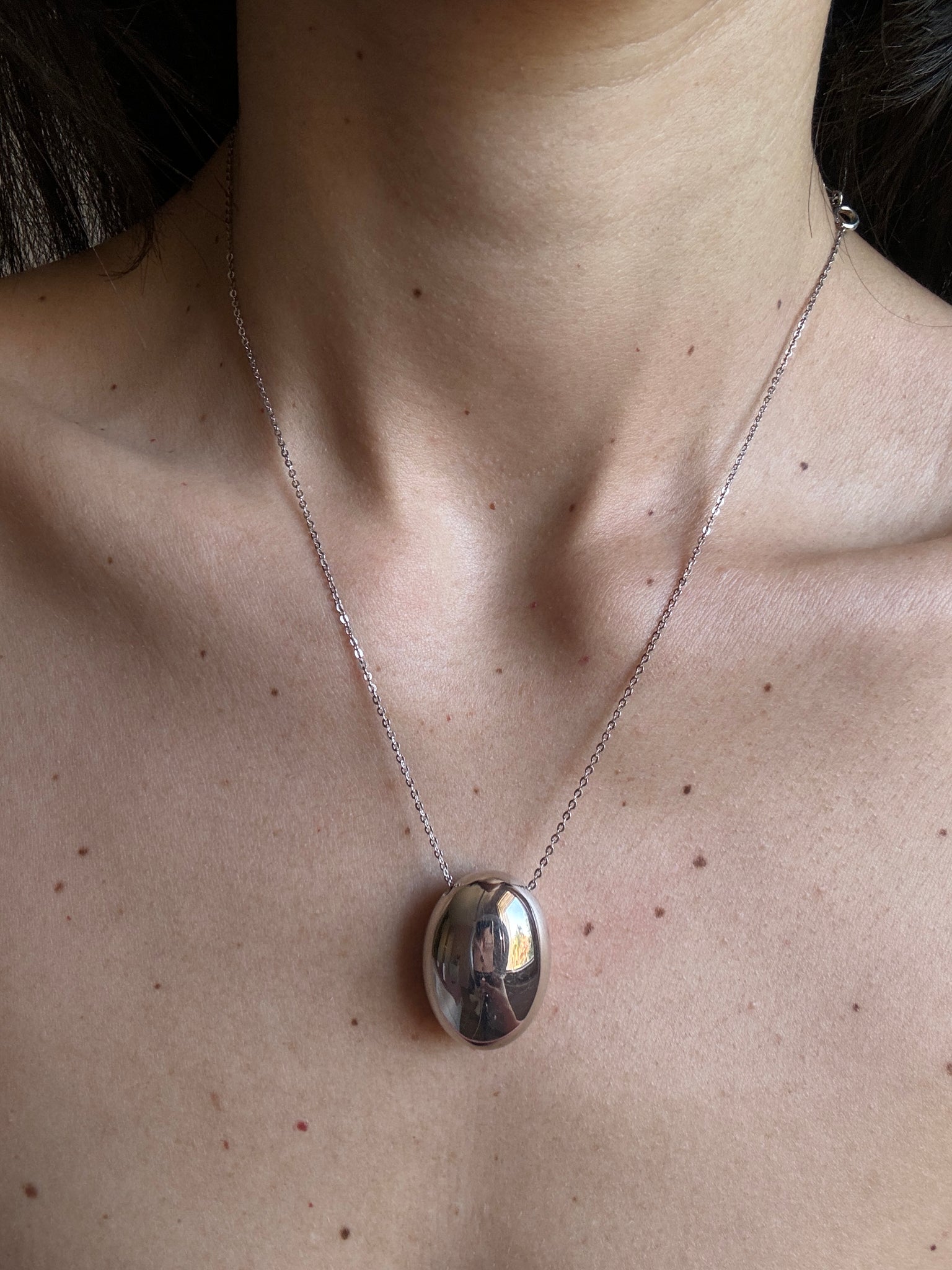 Collana con Sfera Ovale